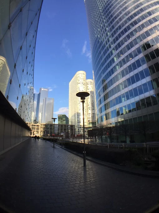 Running à la Défense – Image 2