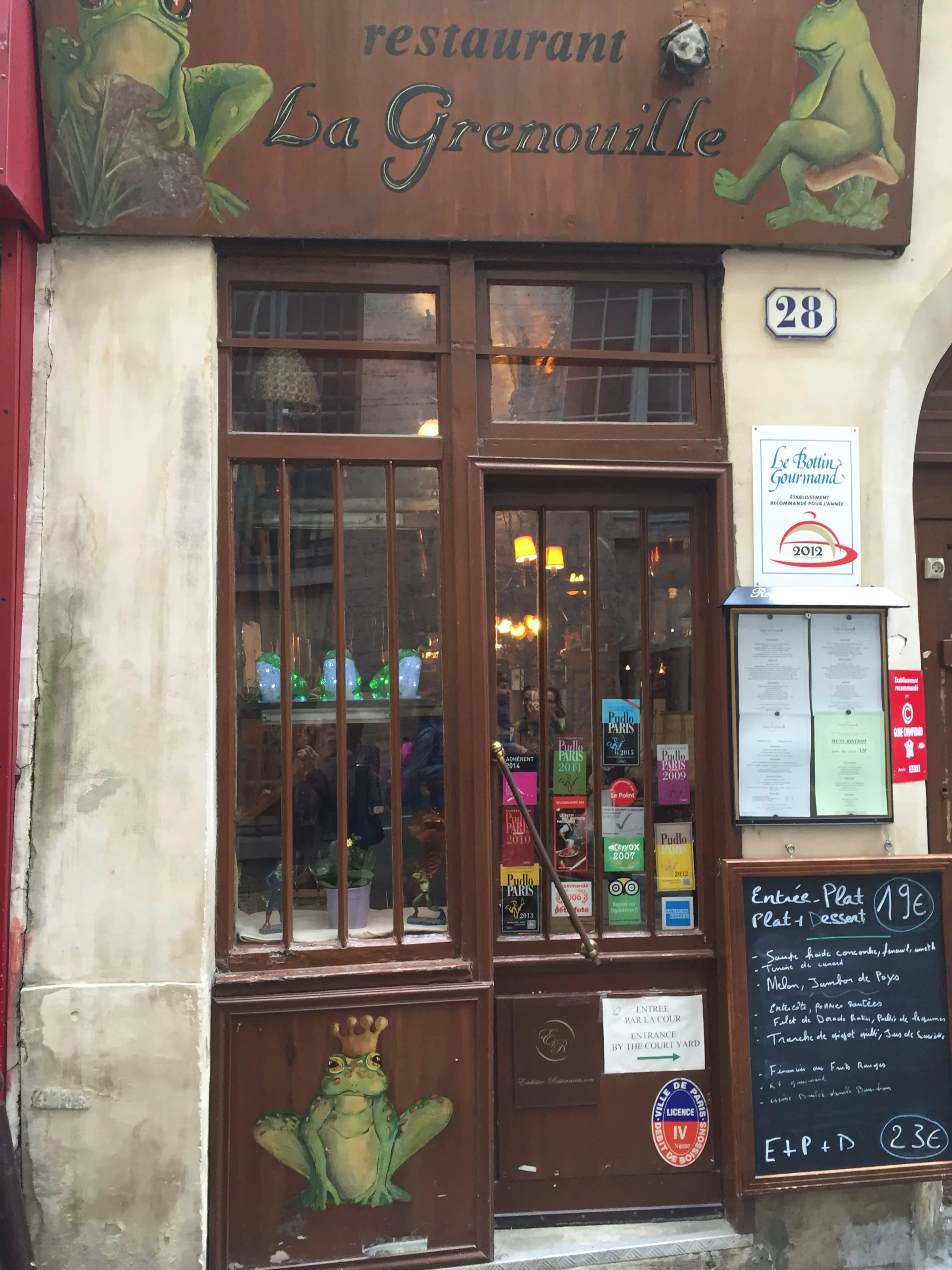 Saint Germain des Prés - Image 7