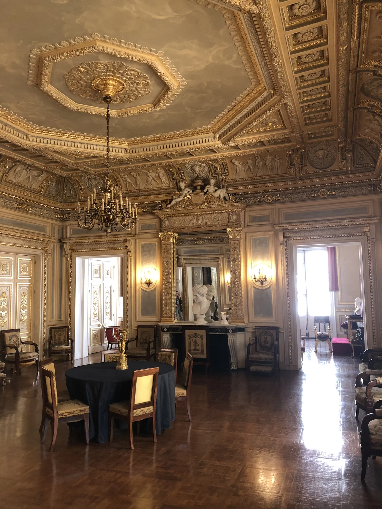 The Napoleon's rooms - Image 8