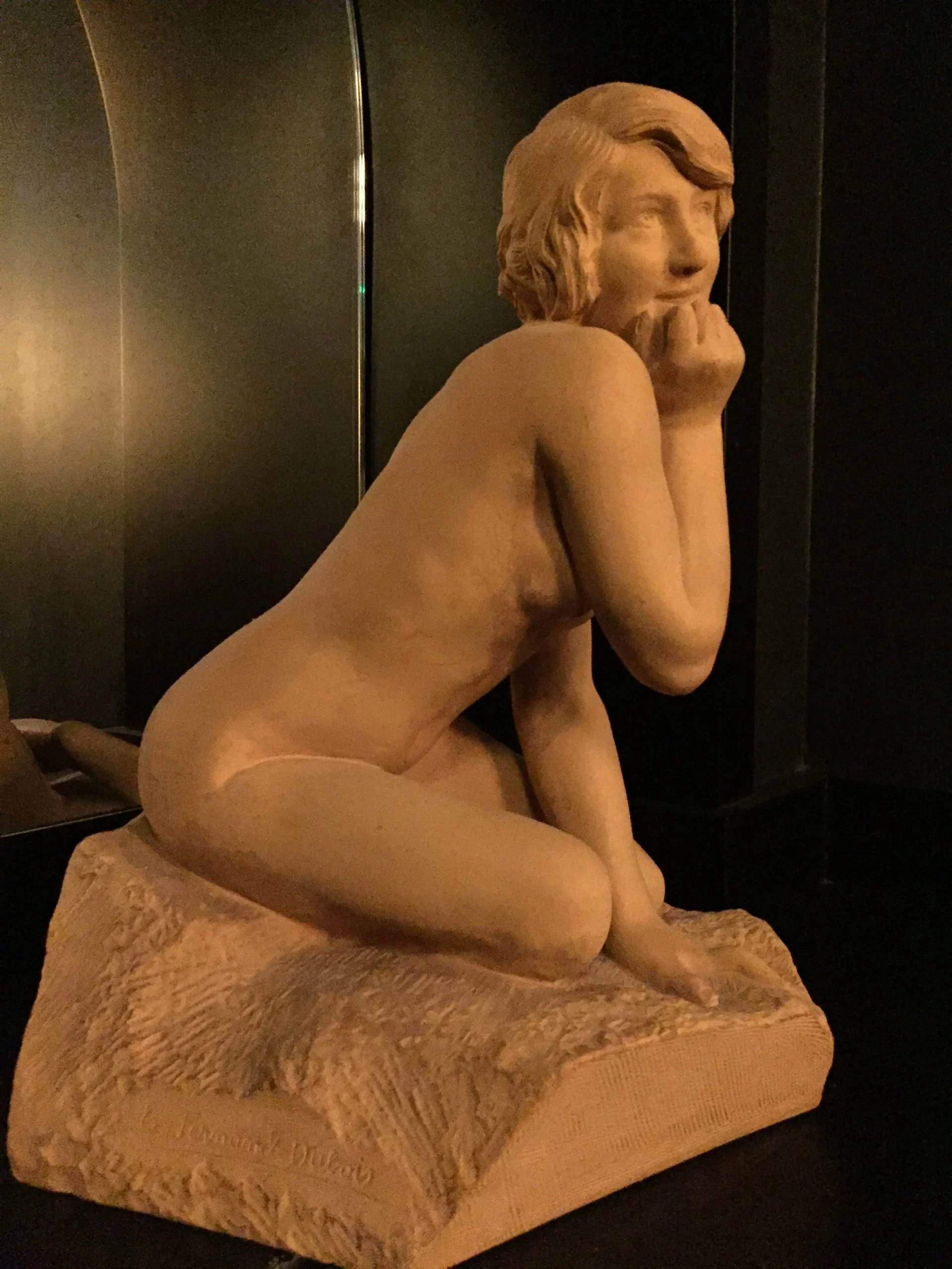 Erotic Paris - Image 14