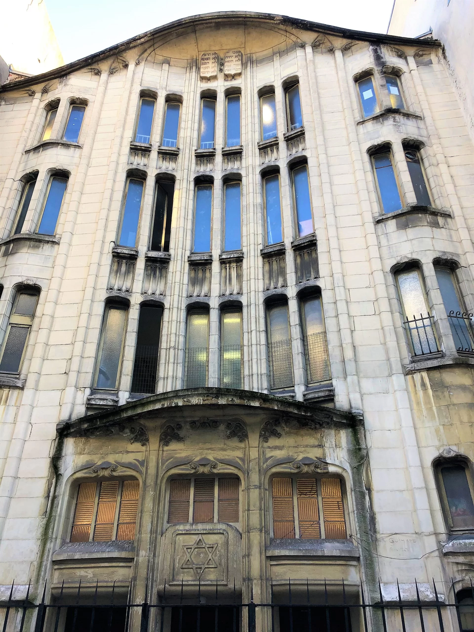 Synagogue-façade